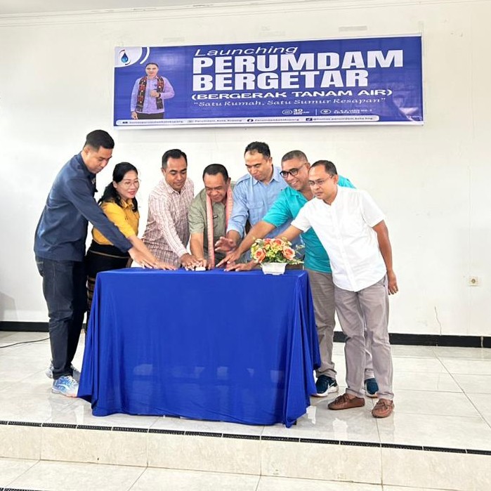 Perumdam Kota Kupang luncurkan Program BERGETAR (Bergerak Tanam Air)